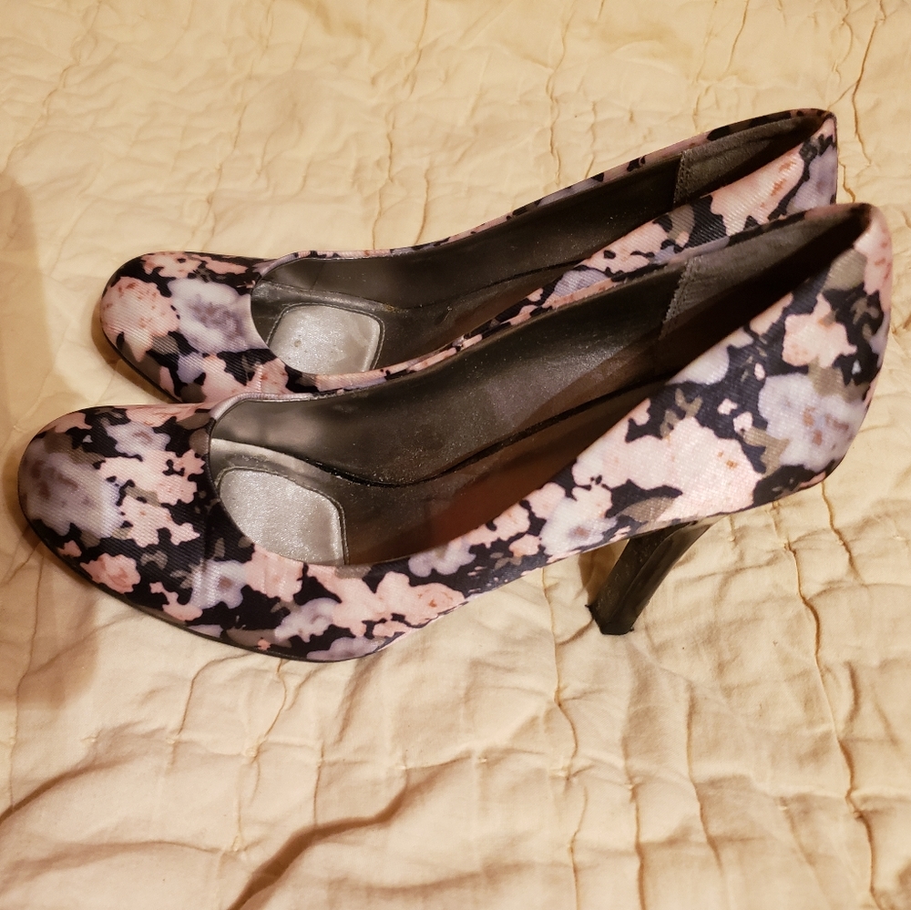 Black and Pink Floral Heels